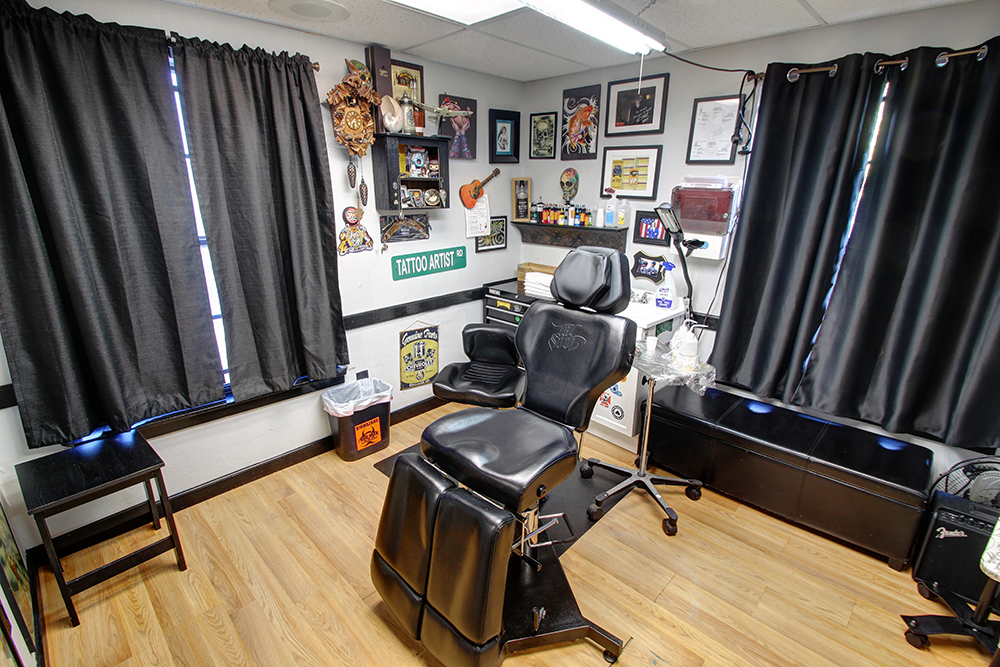 Tattoo room inside legendary tattoos in Tarpon Springs, Florida